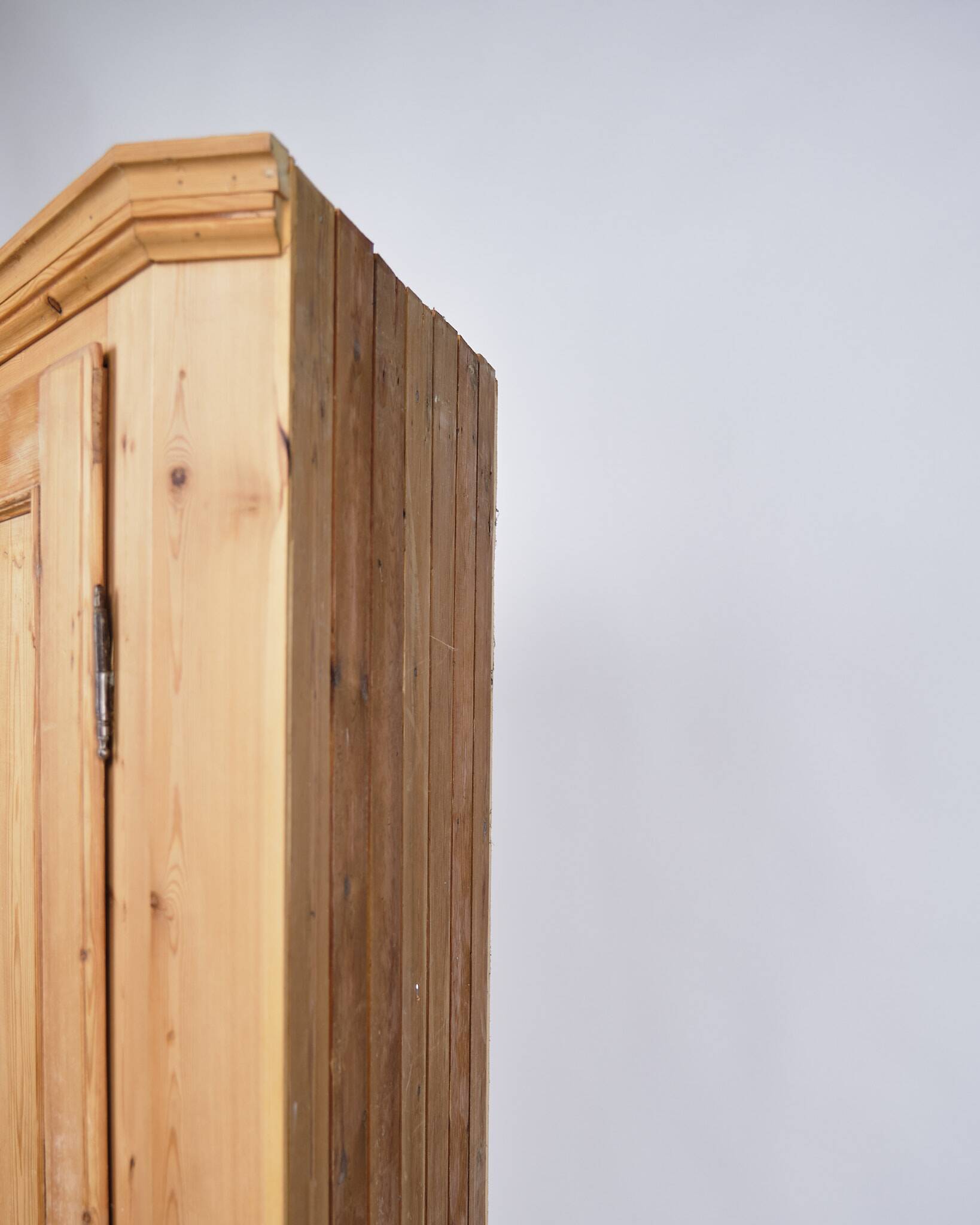 Antique corner cabinet - solid pine - brass fittings - 1920s