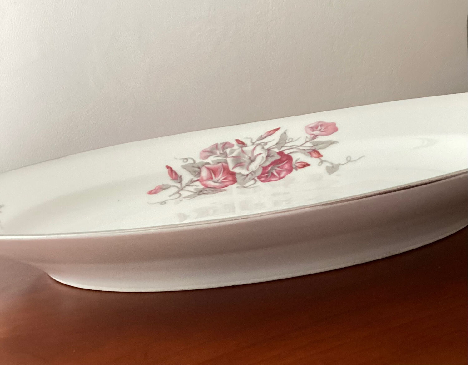 Old oval serving dish L.J. Cie Vierzon
