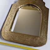 Oriental mirror in wood and hammered brass in the shape of an arch, plant decor, 52 cm