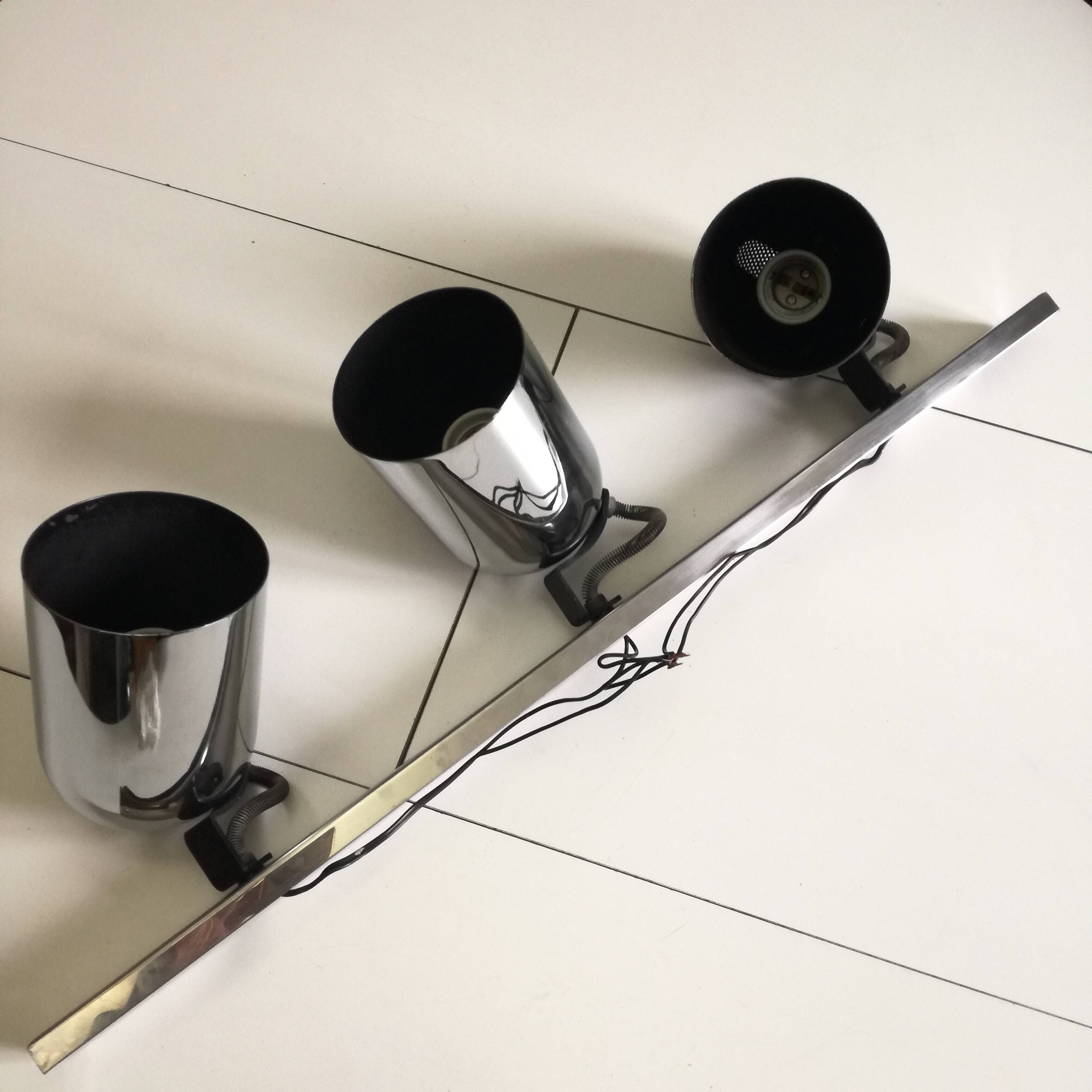 Chrome ramp with 3 adjustable spotlights, 1970