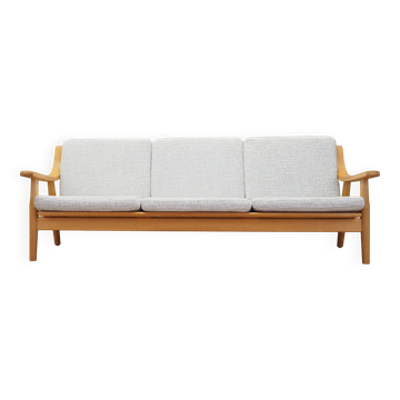Canapé en chêne, design danois, années 1960, designer : Hans J. Wegner, fabricant : Get