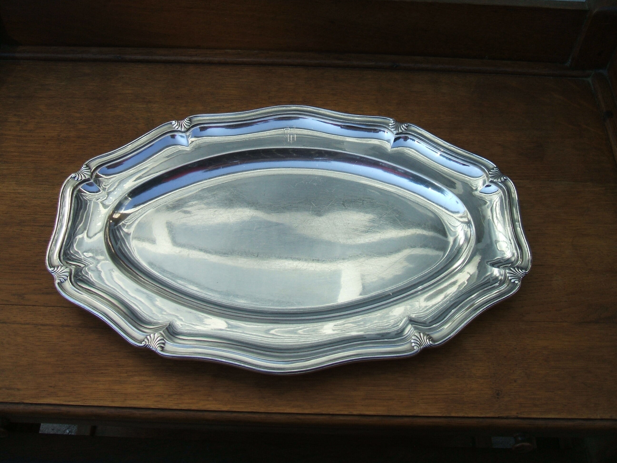 SILVER METAL OVAL DISH