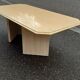 Table basse en travertin années 80