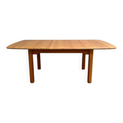 Grande table à manger en chêne massif par Wasa, années 1990.