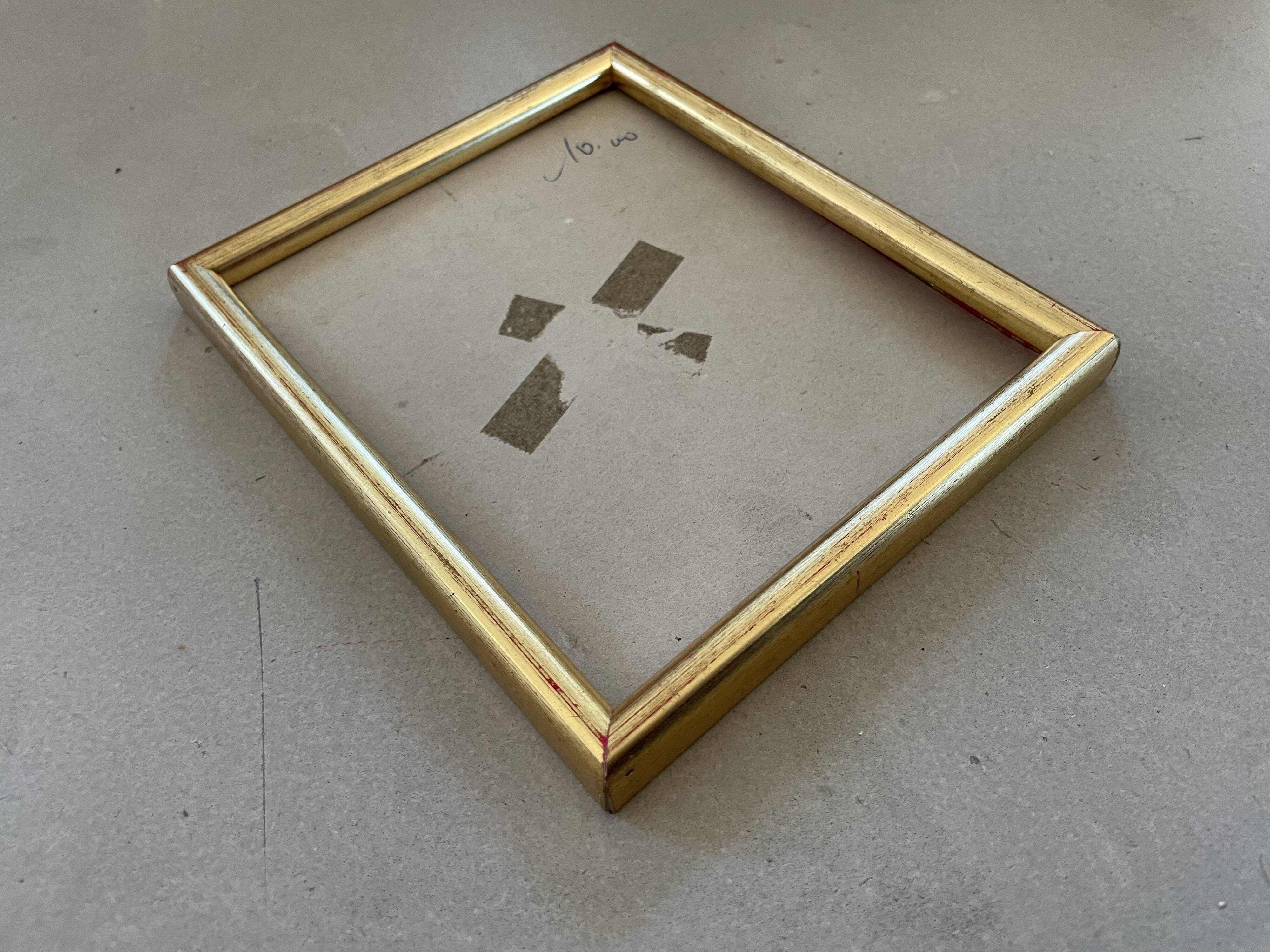 Cadre en bois doré 14x16cm