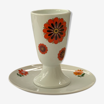 Vintage mazagran and under cup pattern flowers 70