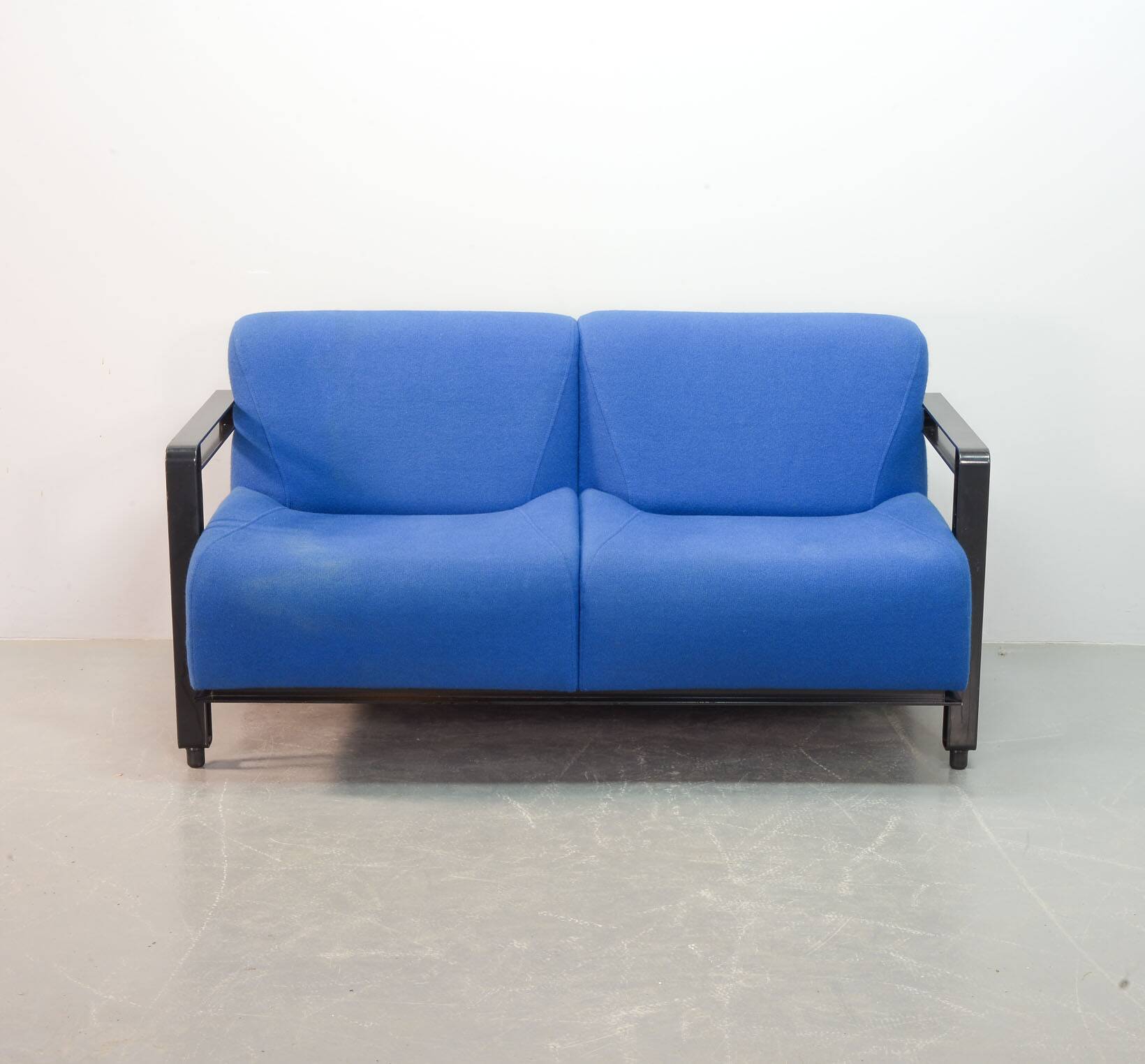 Dutch Design Artifort Sky Blue ‘Transformation’ Two-Seat Sofa Model 952 by
