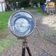Lampe industrielle sur pied