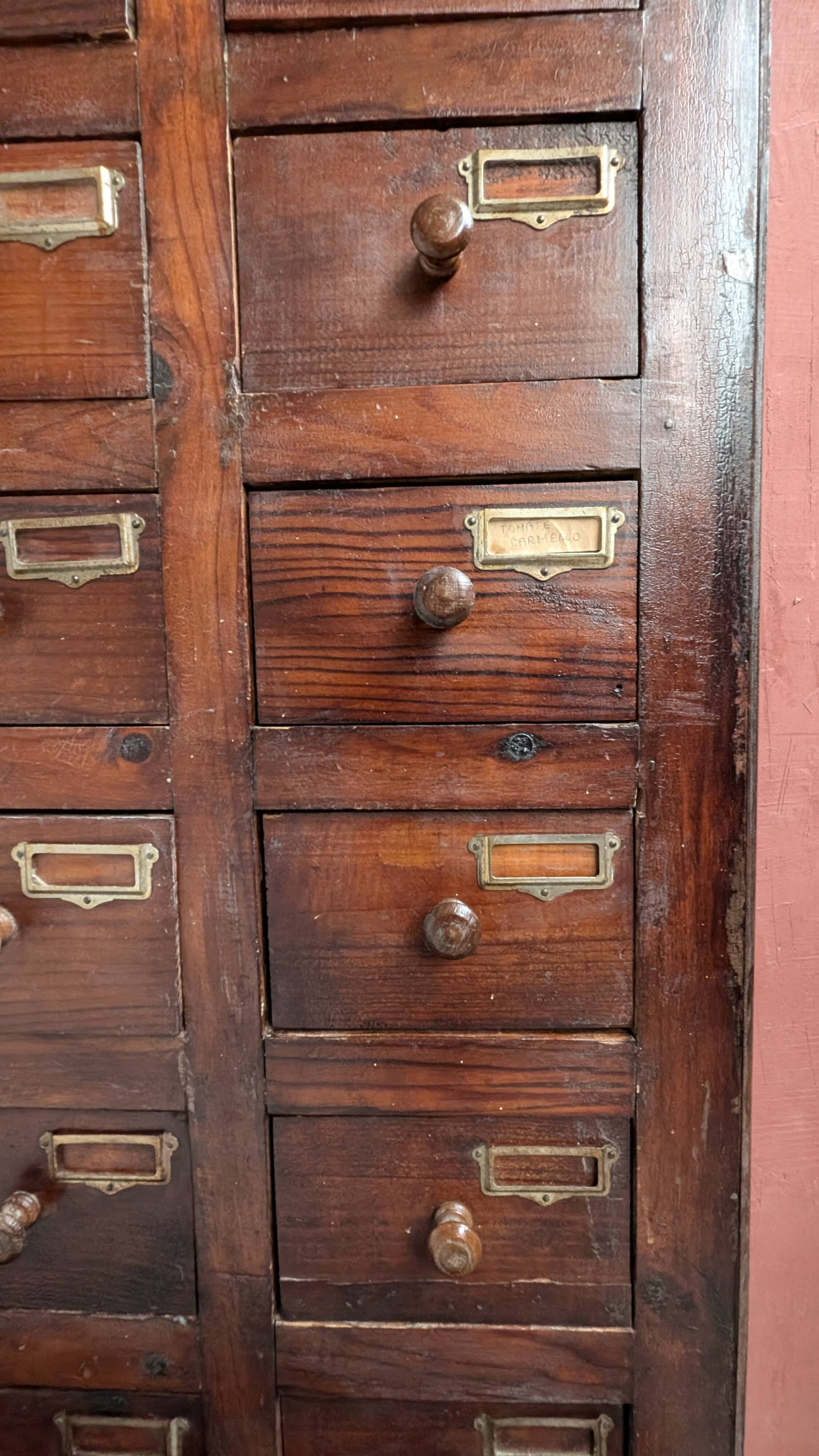 Grainetier, antique trade furniture