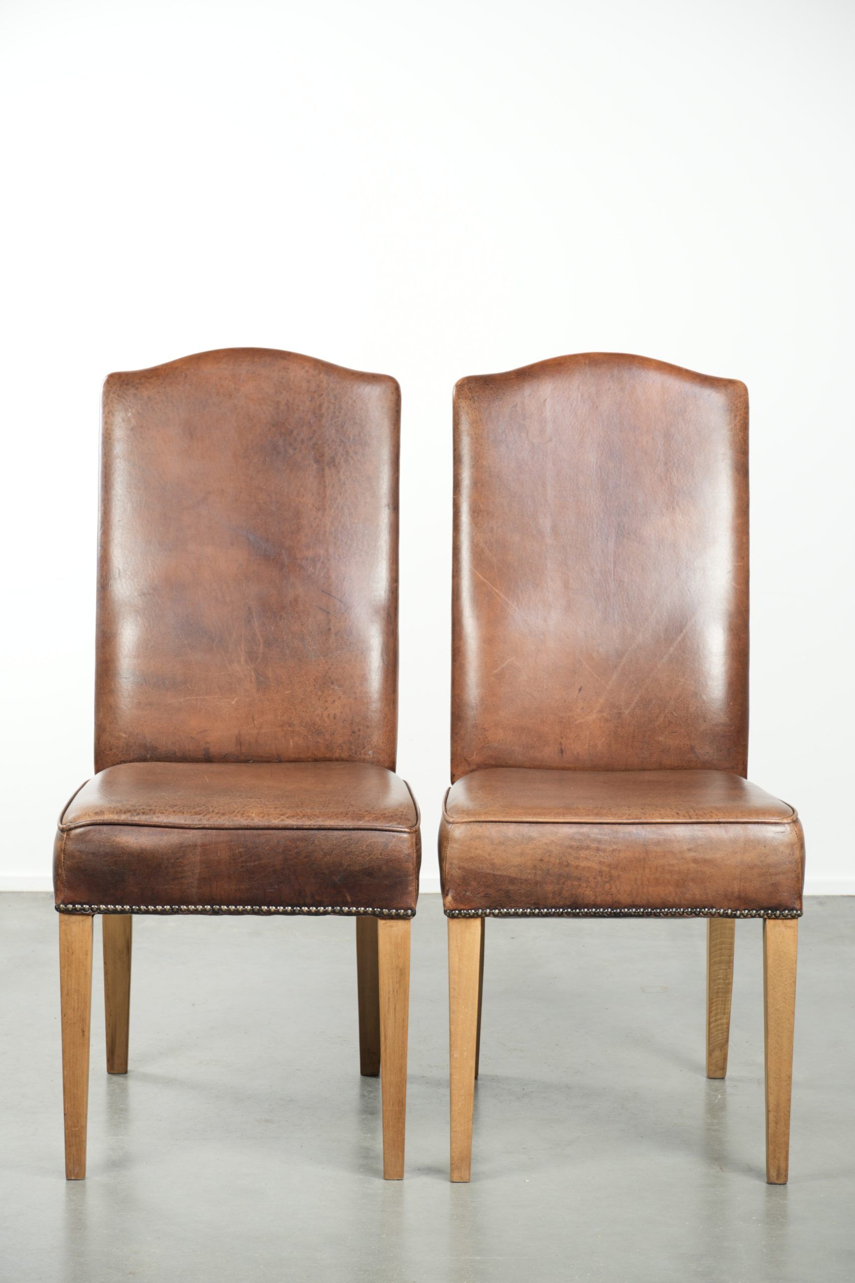 Set of 6 vintage dining chairs made of sheepskin leather with a high back