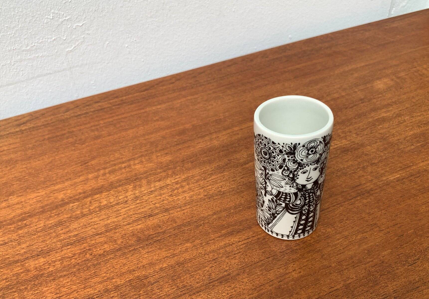 Danish Flora vase from the mid-century by Bjørn Wiinblad for Nymölle Denmark, 1960s.