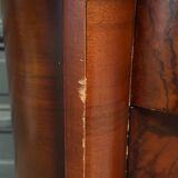 Art Deco chest of drawers in flamed mahogany with 5 drawers