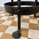 Tabouret tripode fer forgé brutaliste années 60