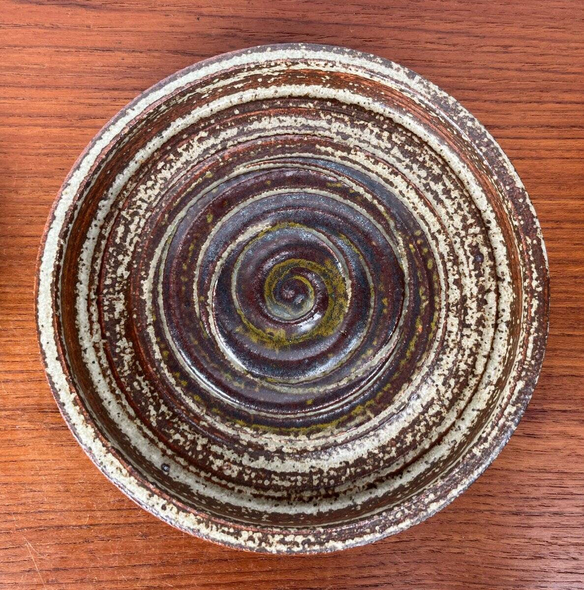 Mid-Century Modern Danish Studio Pottery Bowls by Tue Poulsen for Tue Keramik, 1960s, Set of 2