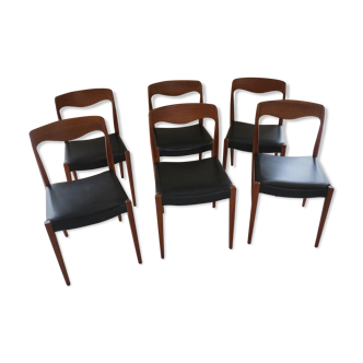 Lot of 6 Scandinavian design chairs in teak