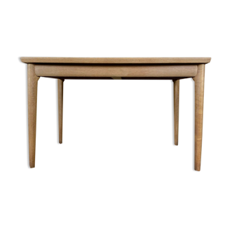 Table à manger de Grete Jalk pour Glostrup Design 60/70