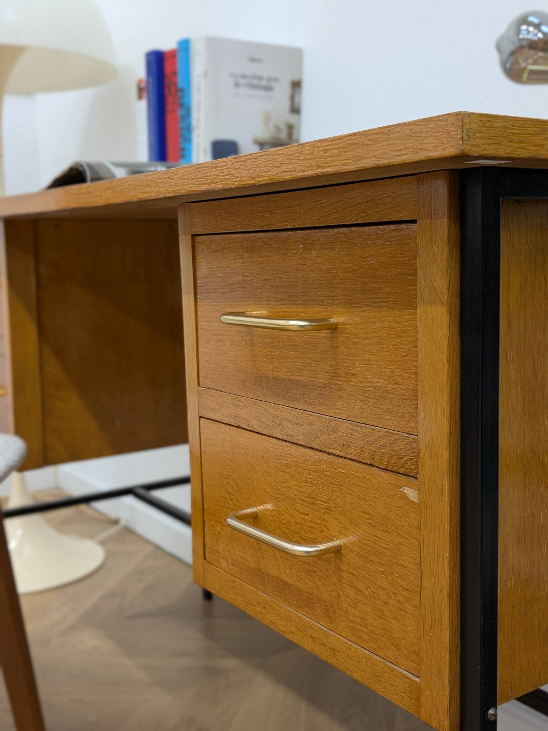 Modernist desk