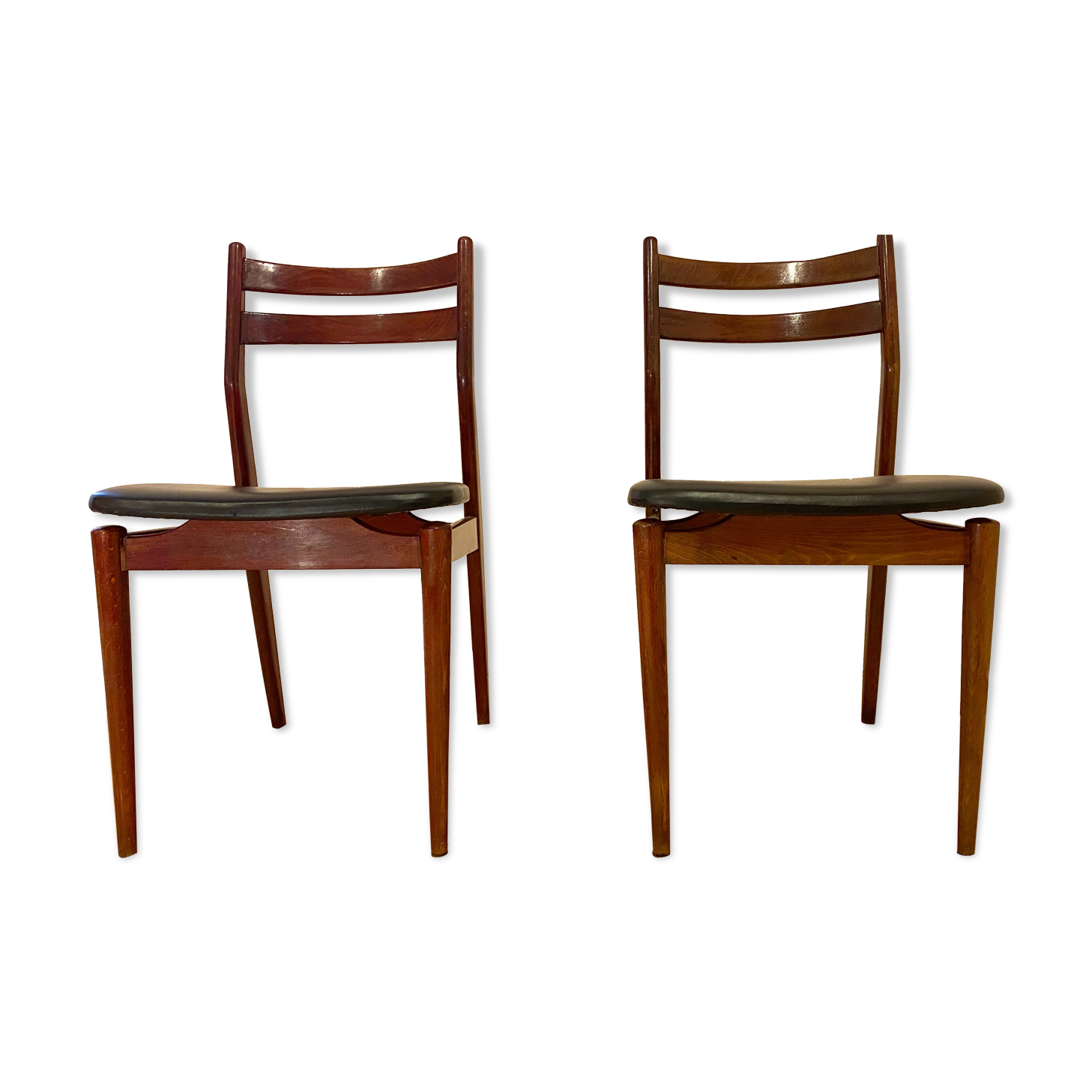 Pair of Scandinavian chairs 60s