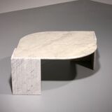 Table basse italienne en marbre en forme de larme, années 1980