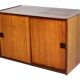 Buffet Designer Style Couleur Matériel Condition Type de quantité Nombre d'exemplaires  1 Largeur cm 80 Hauteur cm 50 Profondeur en palissandre, Danemark, 1960