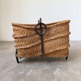 Magazine rack or log rack in straw with brutalist base from the 50s