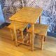 Set table bistrot et 2 tabouret en bambou 1930
