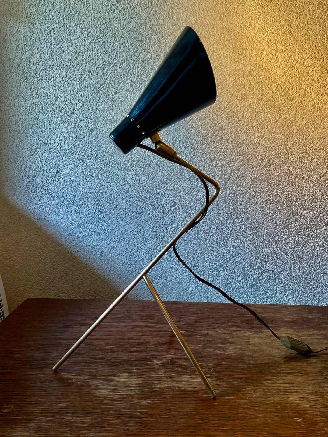 Lamps, tripod, "Stilnovo", 1950s