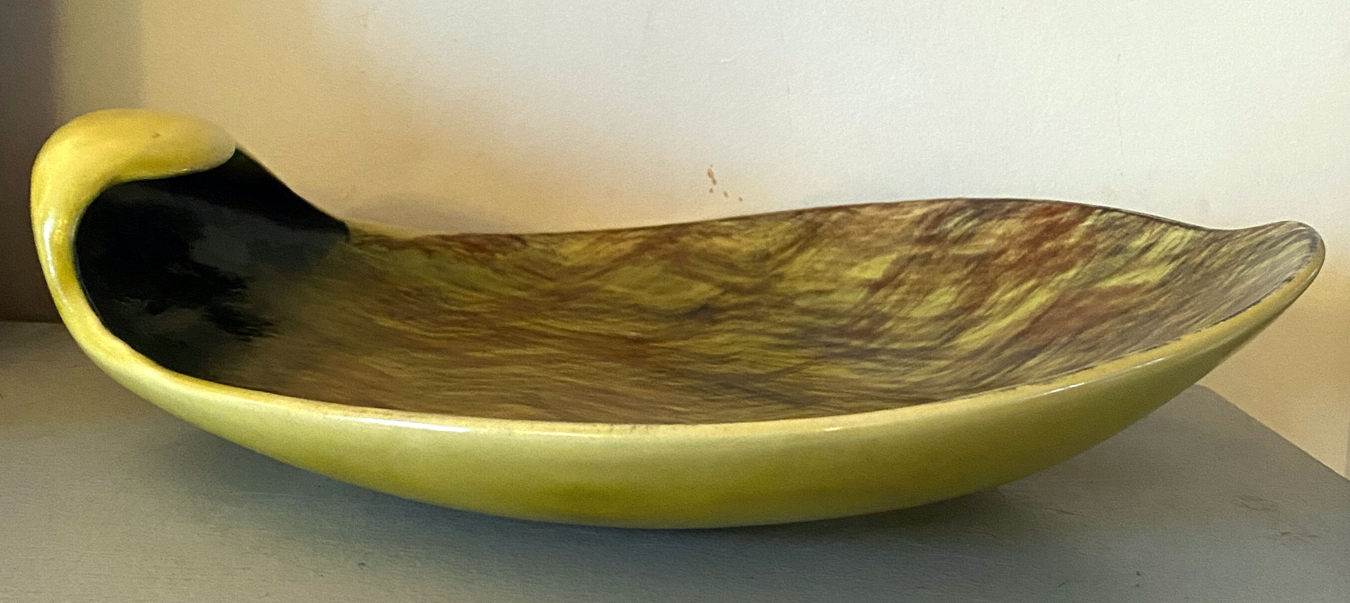 Large dish cut Saint Clement France 50' vintage