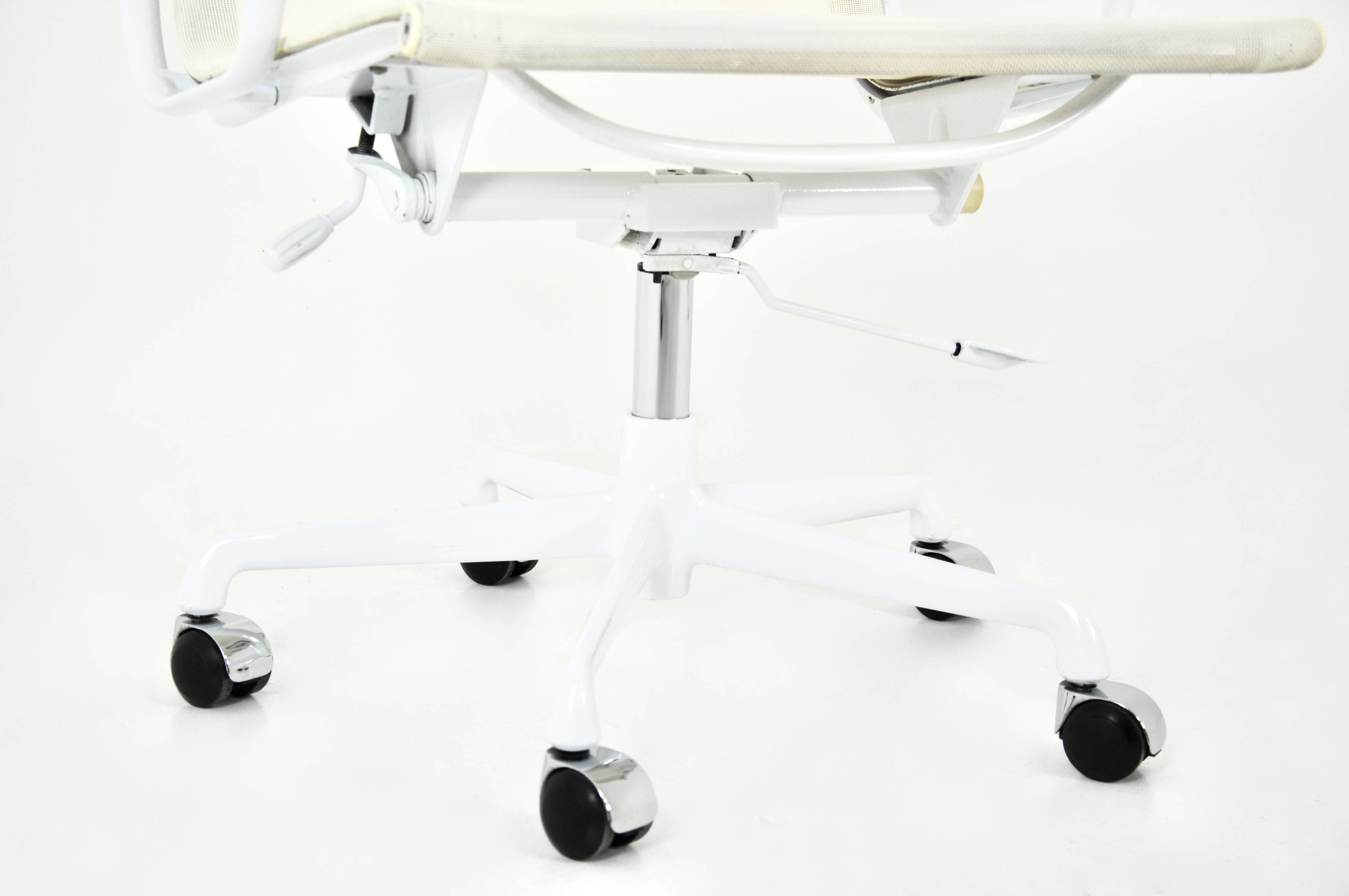 Office chair by Charles & Ray Eames for ICF, 1970