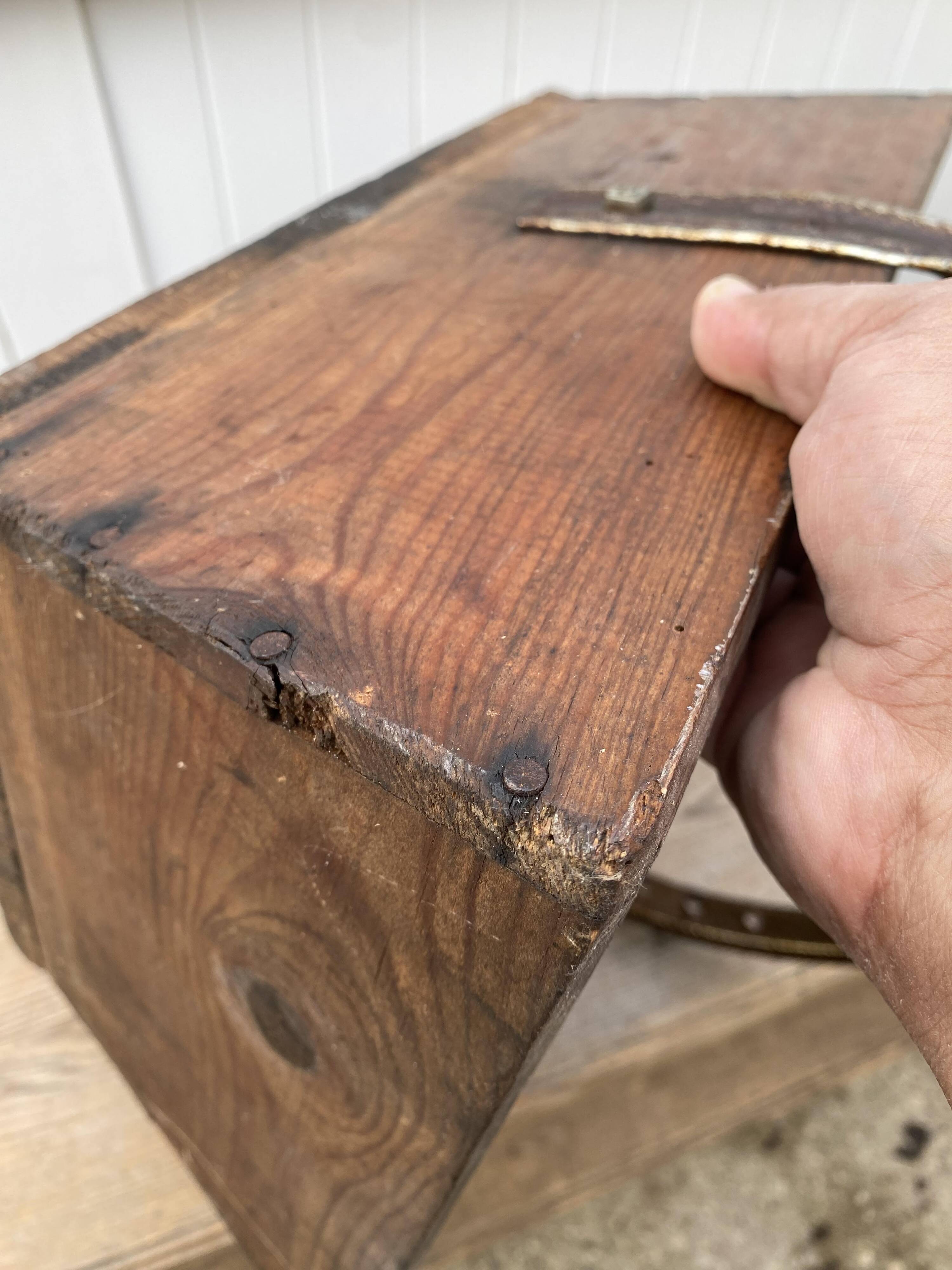 Authentic wooden crate basket with metal handle, old 1950s