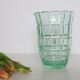 Vase en cristal vert, vintage français