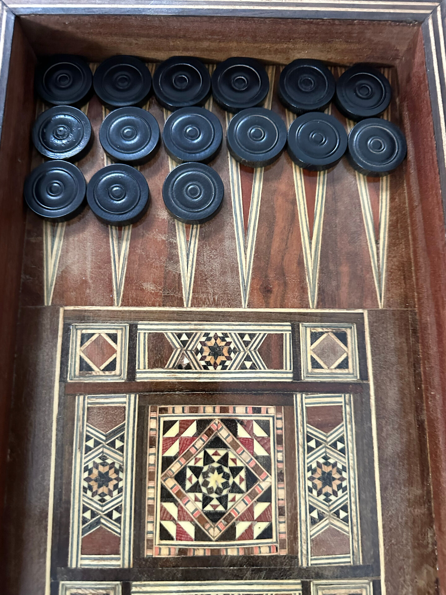 Backgammon game in marquetry