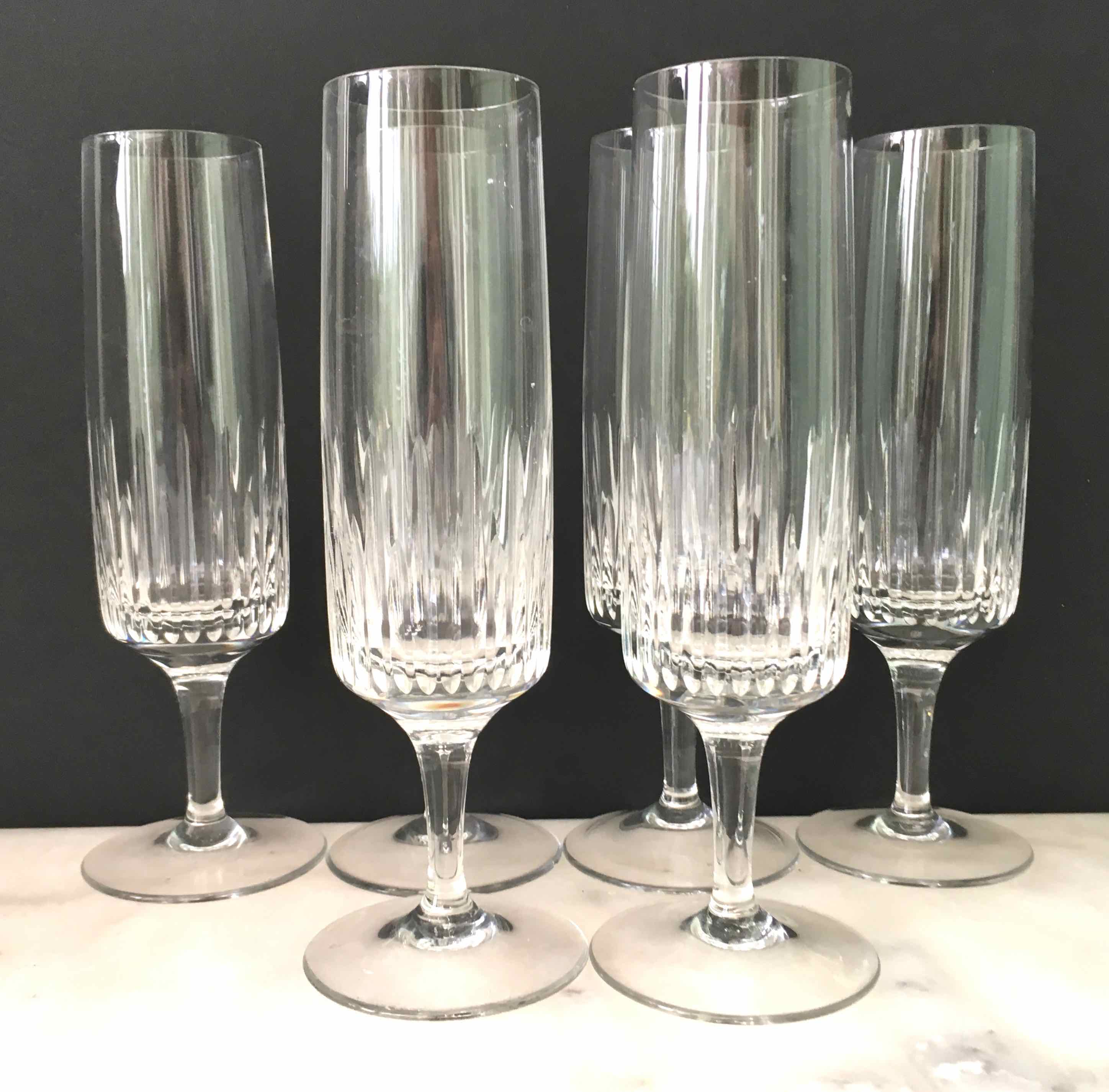 Set de 6 flûtes à champagne cristal taillé