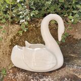 Swan hide-pot
