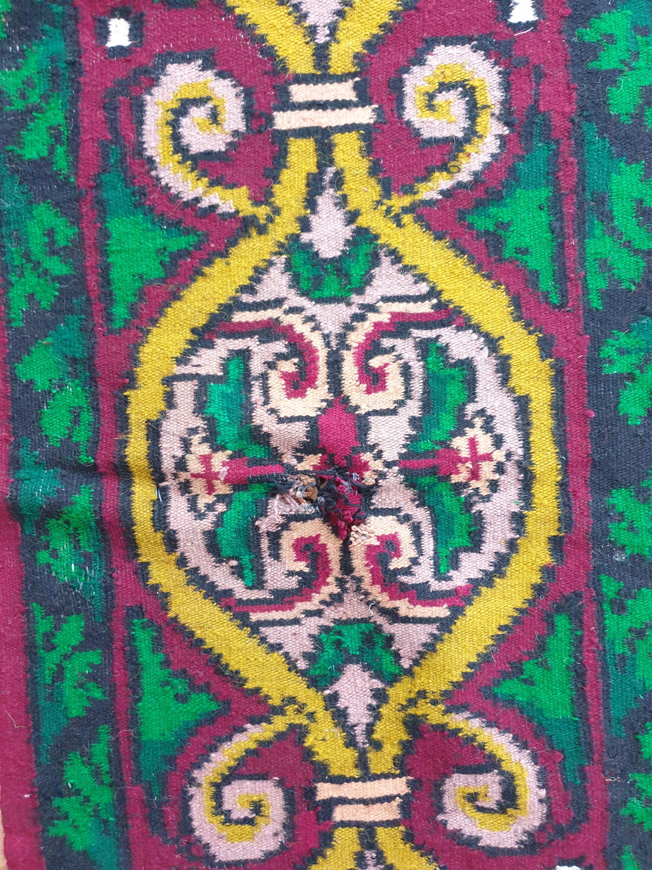 Tapis en laine roumain fait à la main, 247X177 cm