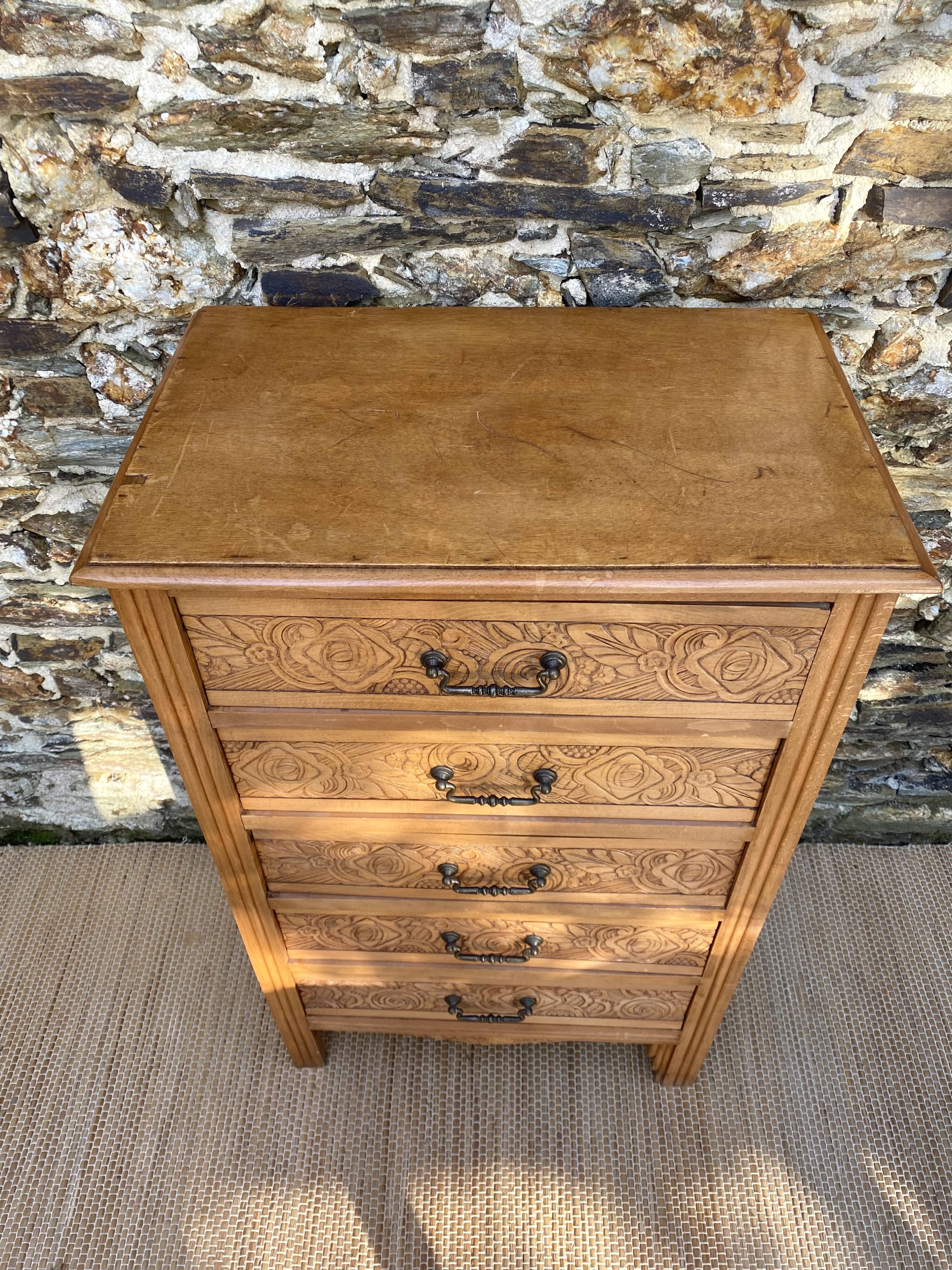 Antique Art Deco 5-drawer chest of drawers