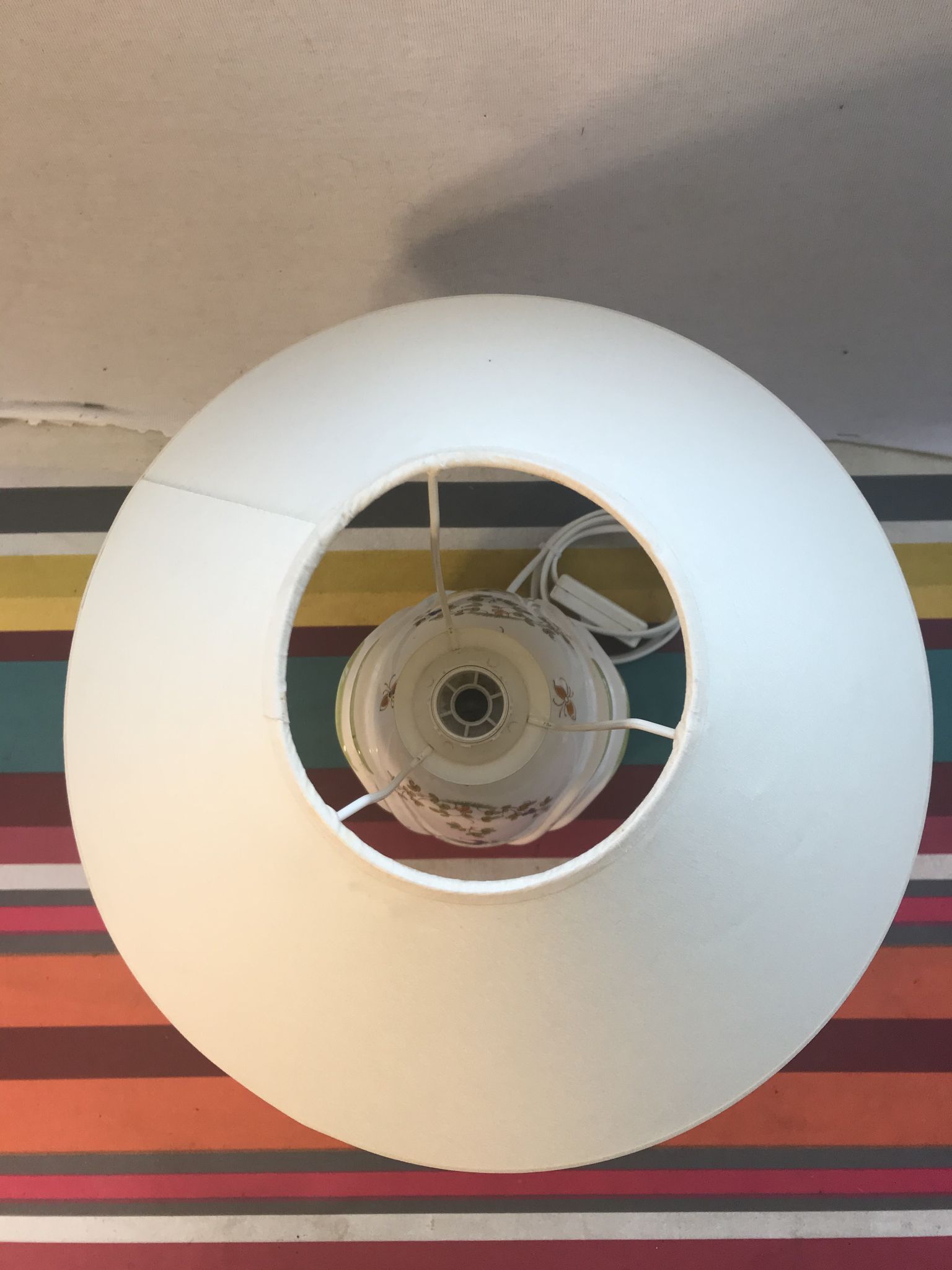 Old Moustiers ceramic lamp with white lamp shade
