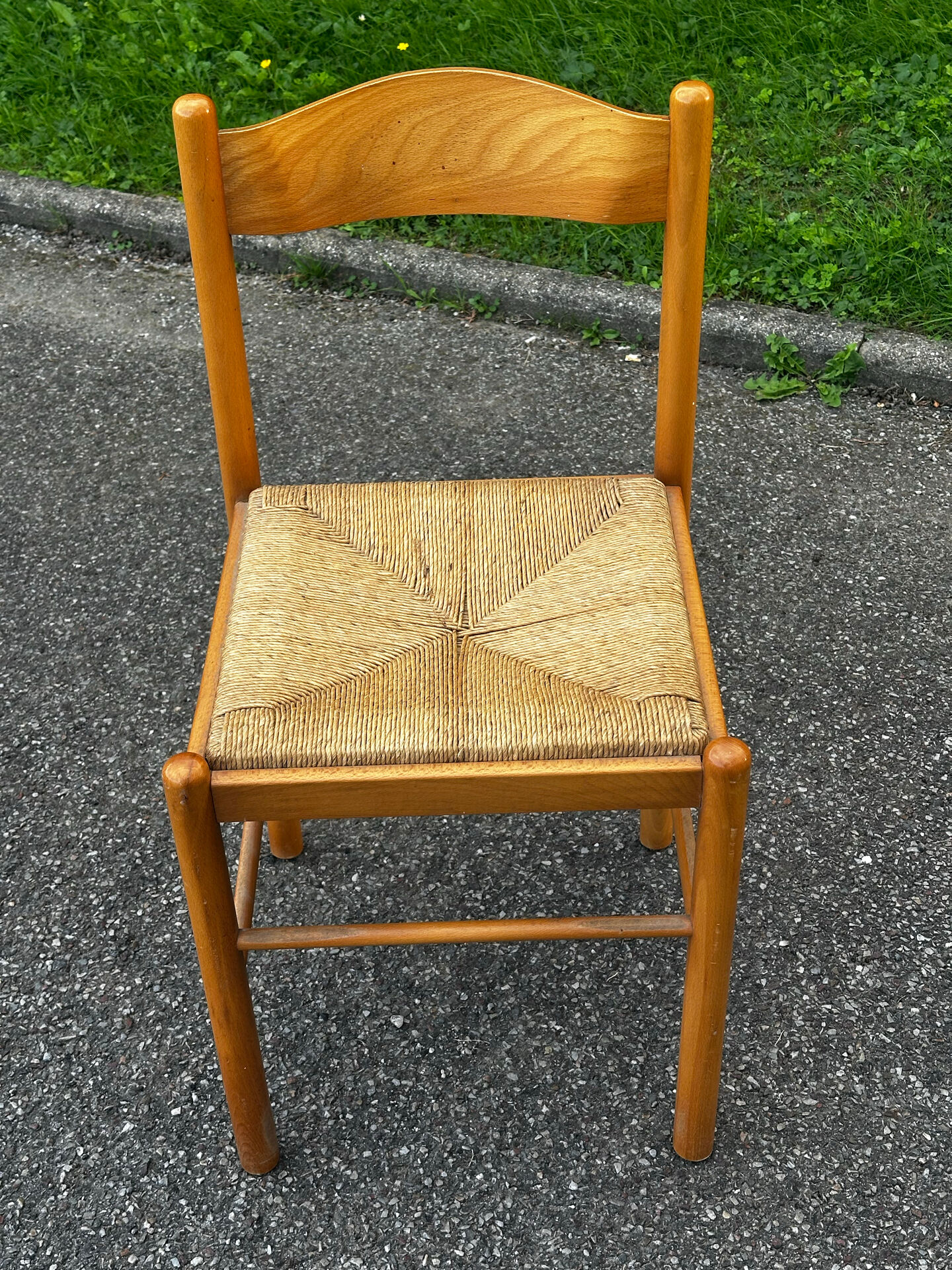 Paire de chaises en bois et paille – années 50-60