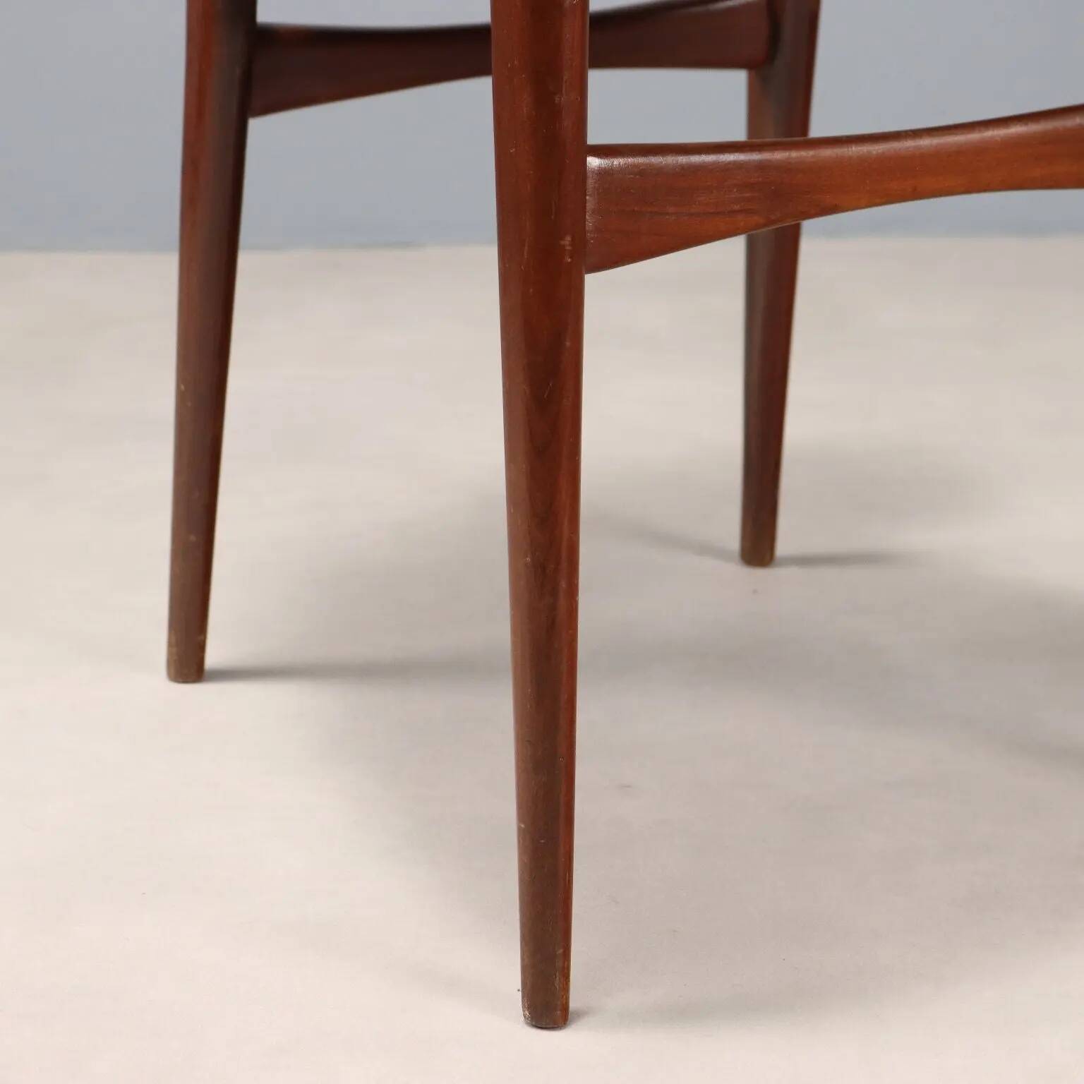 Vintage chair in fabric and foam, design, Italy, 1960s