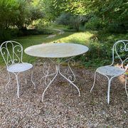 White lacquered wrought iron garden furniture set