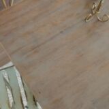 Farm table