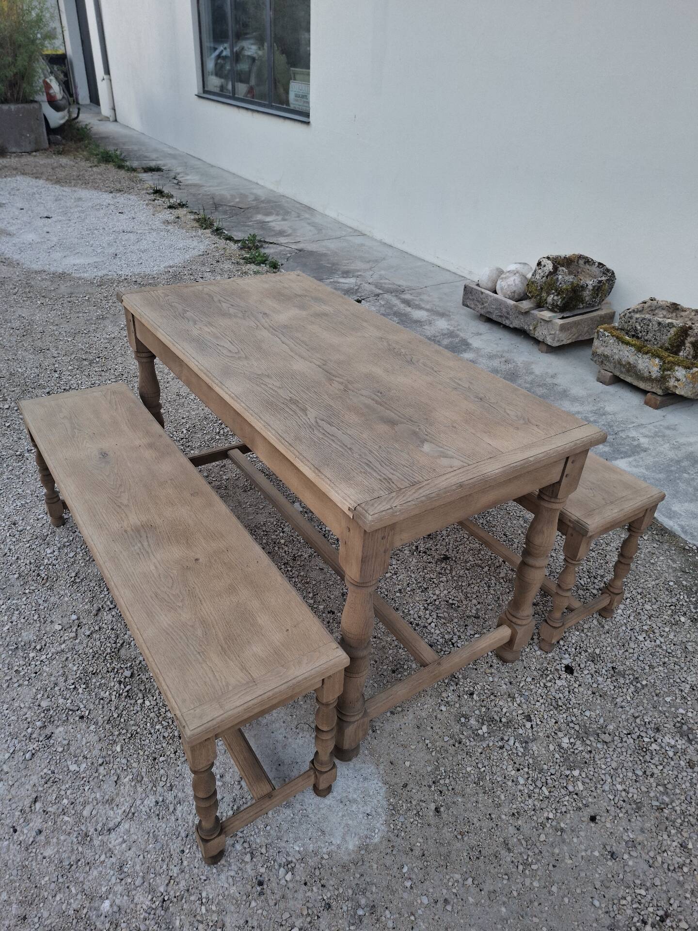 Paire de bancs de ferme rustique ancien entièrement Aérogommer