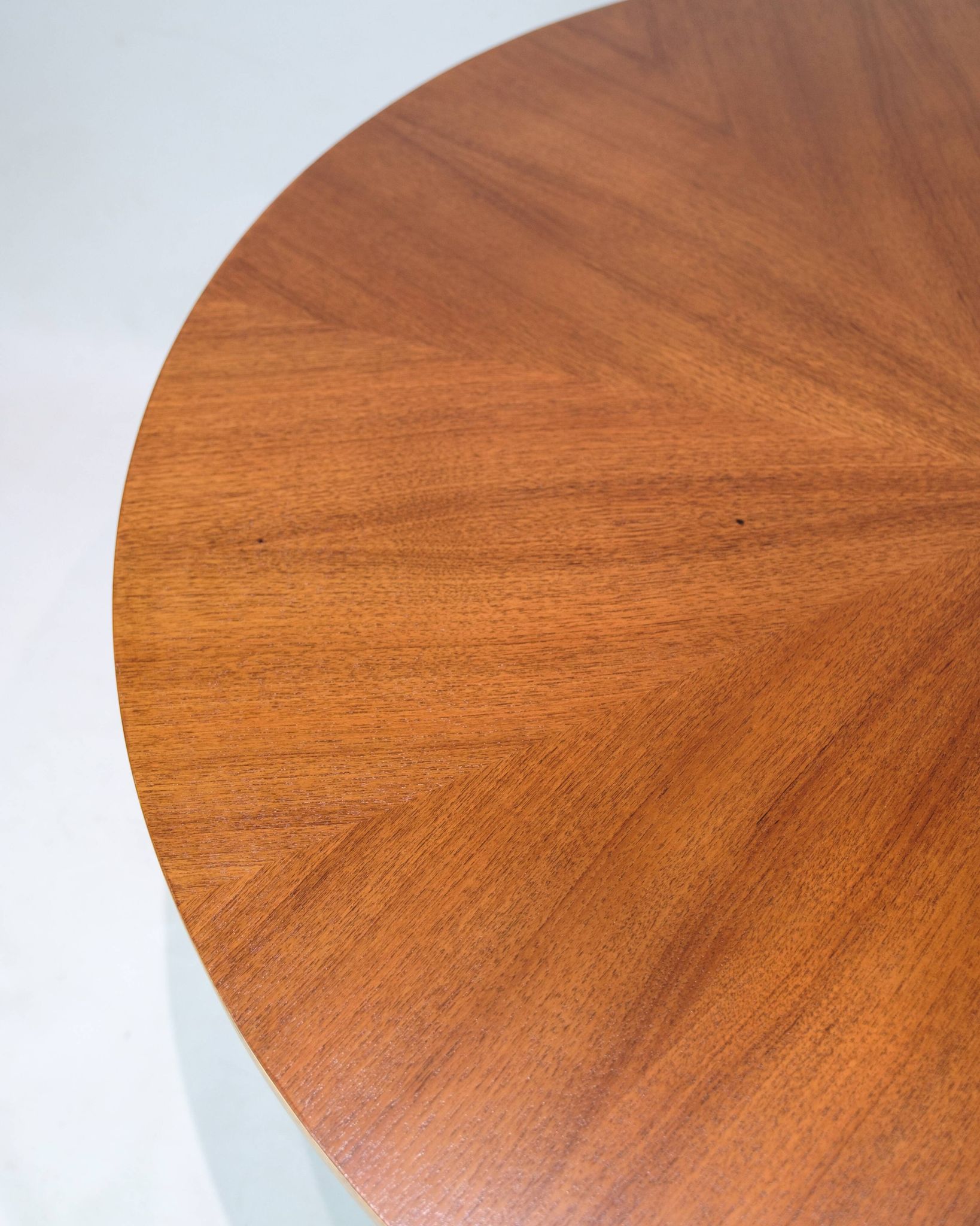 Coffee table – Round – Teak – Holger Georg Jensen – Kubus – 1960s