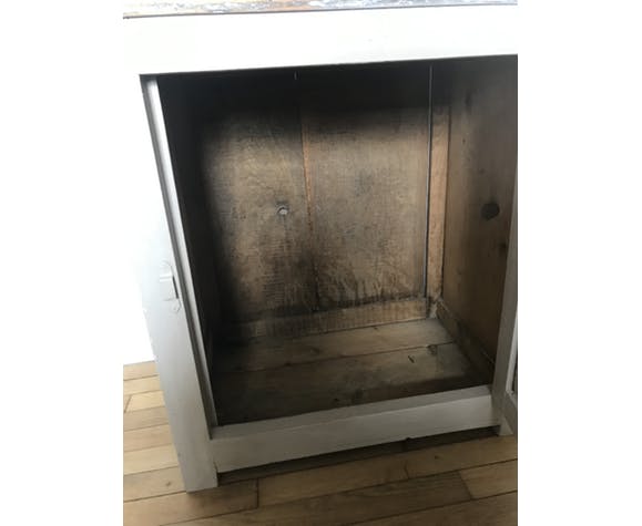 Parisian buffet confiturier type