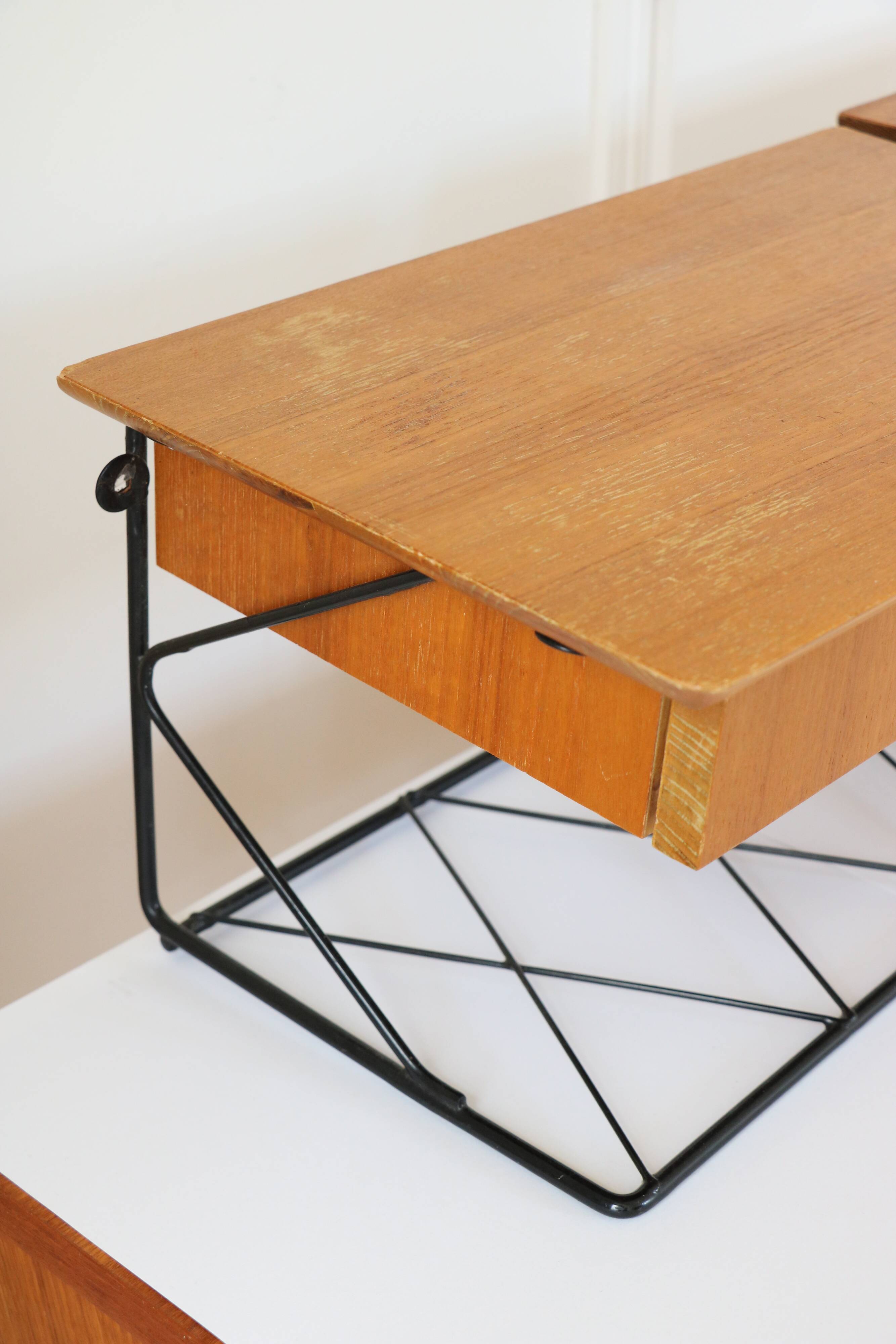 Pair of "string" wall-mounted bedside tables, Scandinavian, 1960.