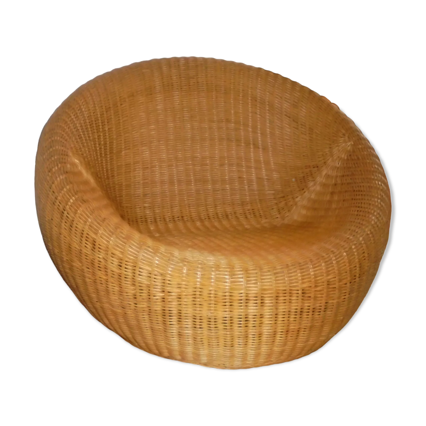 Rattan easy chair