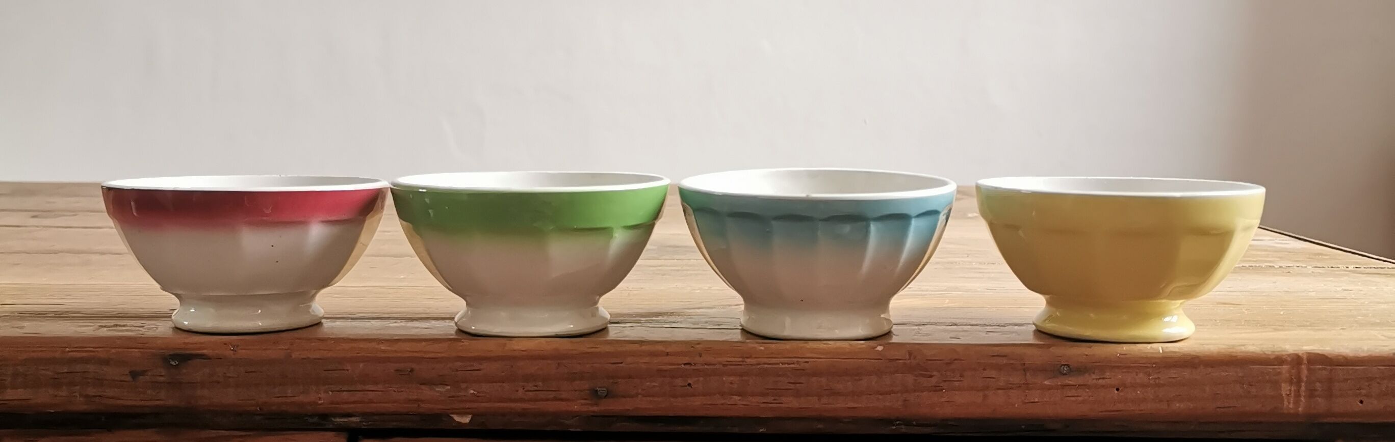Service of 4 earthenware bowls from Badonviller