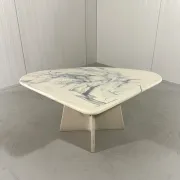 Table d'appoint en composite de marbre des années 1980