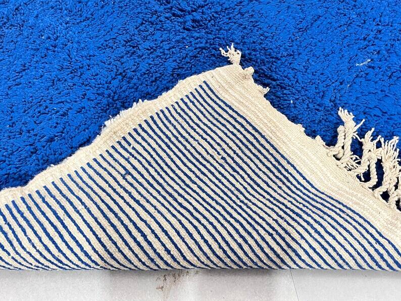 Handmade Berber rug 250cmx150cm