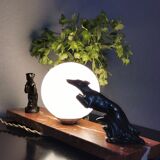 Art deco lamp, marble, globe, opaline and greyhounds in regulation, 1930